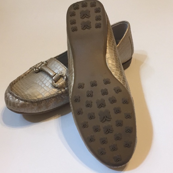 White Mountain Size 5 - Picture 4 of 4